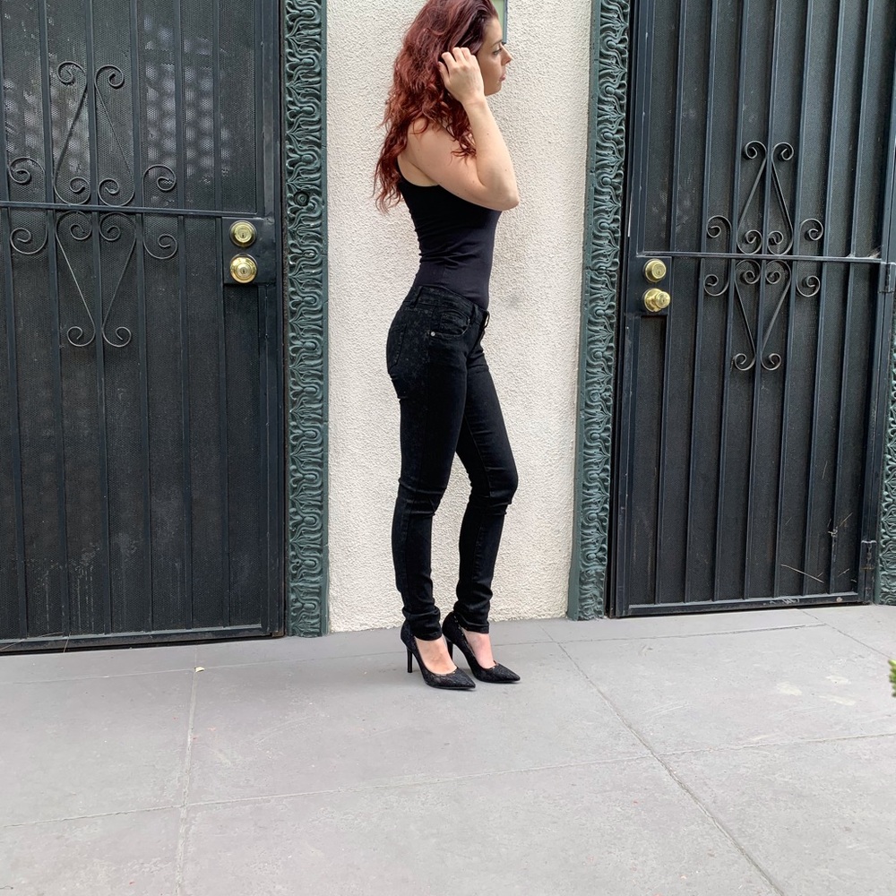 Free Culture Skinny Jeans NWT women Denim Jeans - Picture 3 of 8